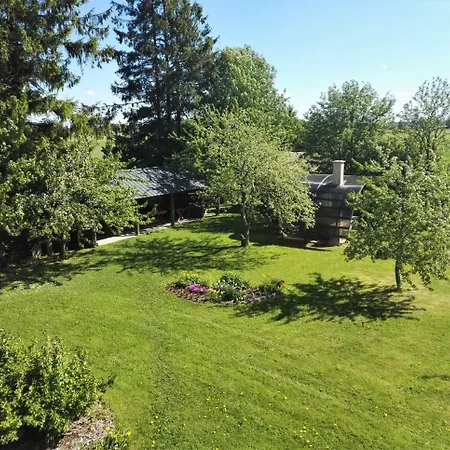 Madi Holiday Farm Külalistemaja *
